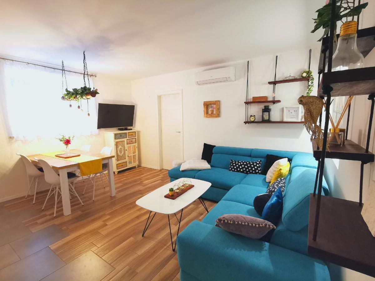 Colors Apartment Split Extérieur photo